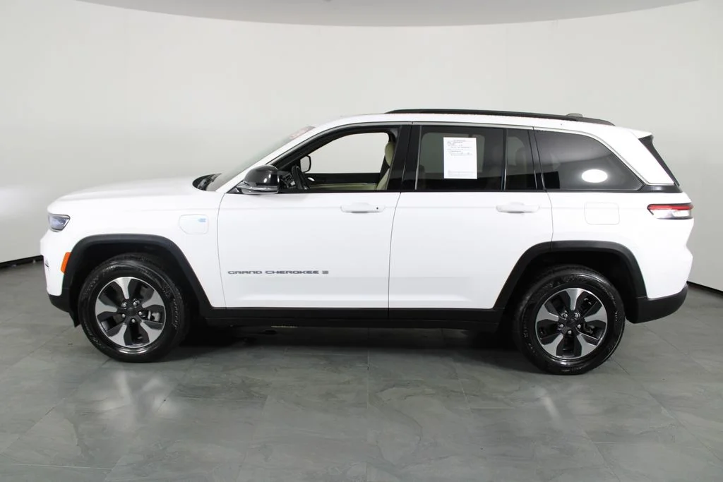 2024 Jeep Grand Cherokee 4xe - Photo 11