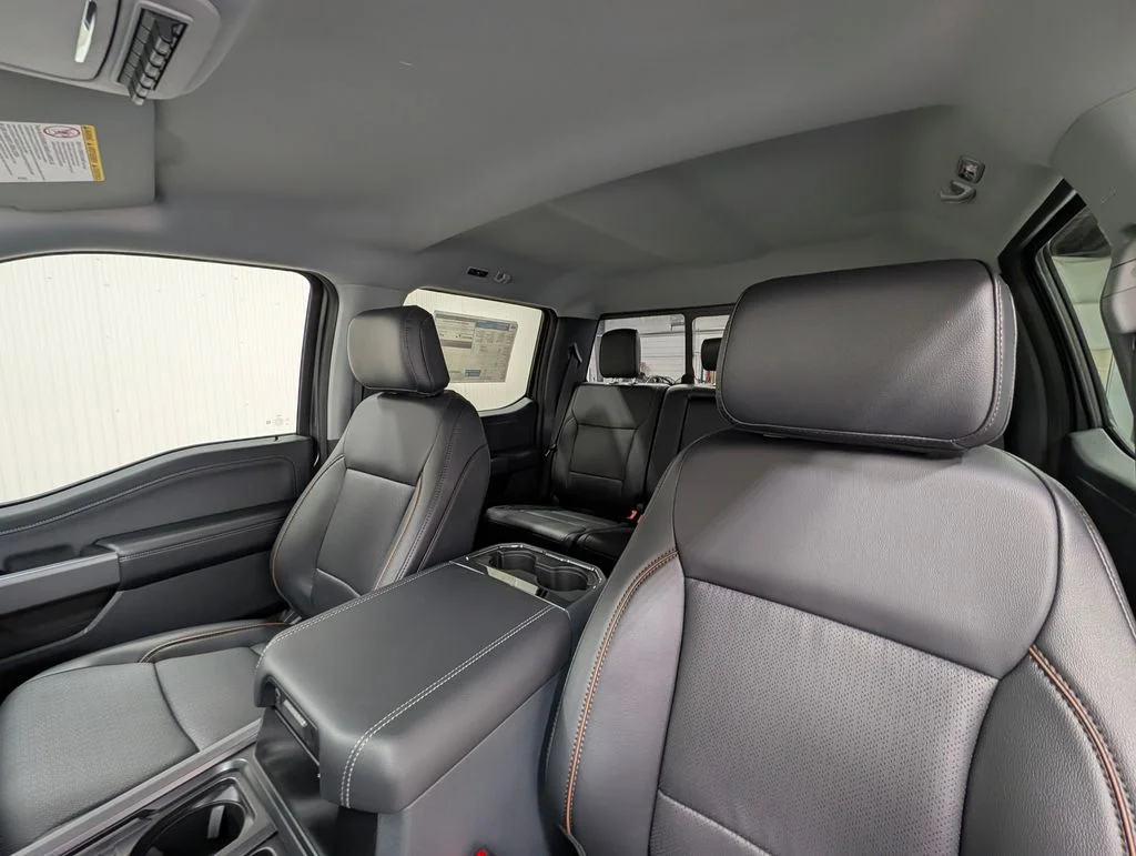 New 2026 Carbonized Gray Metallic Ford F-250® Lariat® image 17