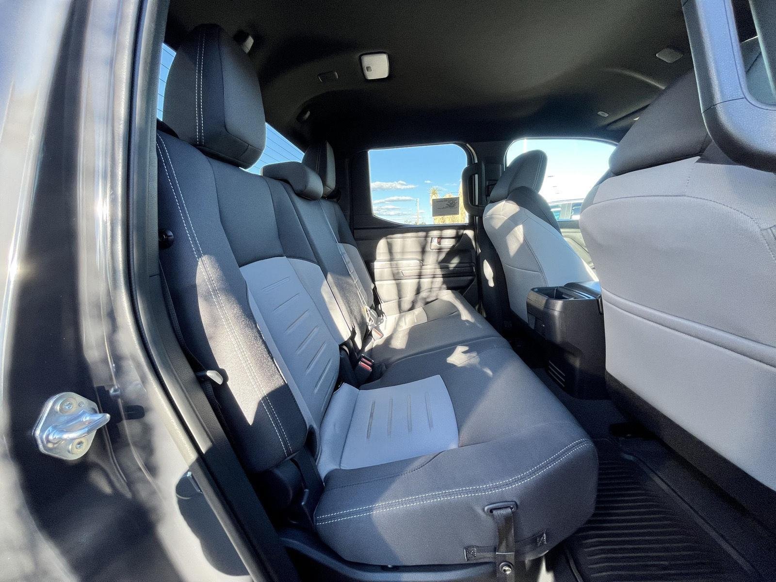 2025 Toyota Tacoma TRD Sport - Photo 14