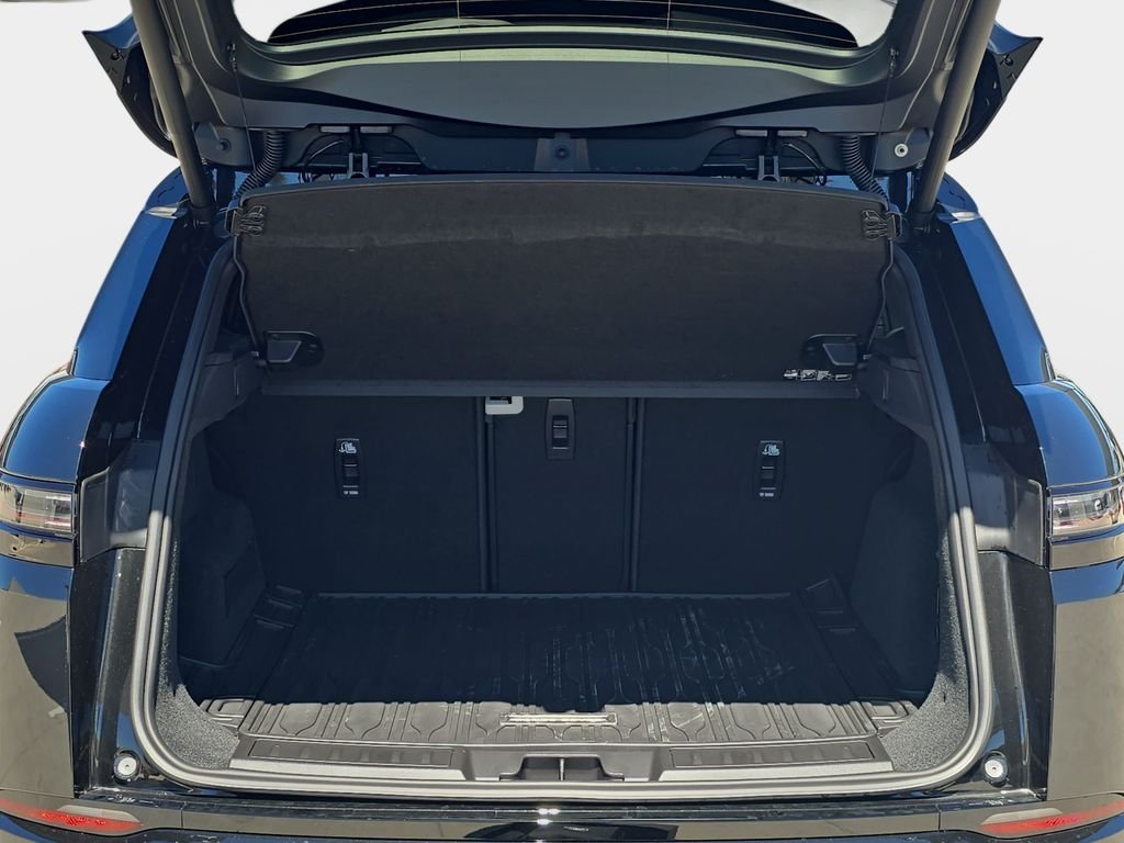 New 2026 Santorini Black LAND ROVER S image 12