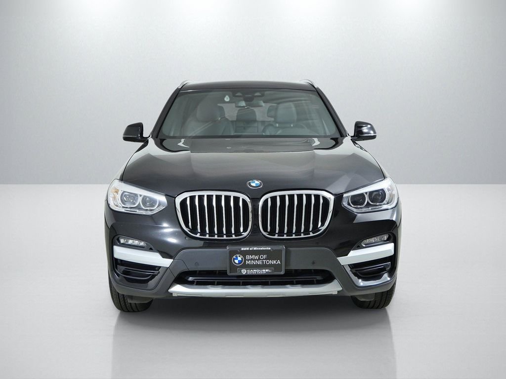 Used 2021 Jet Black BMW xDrive30i image 3