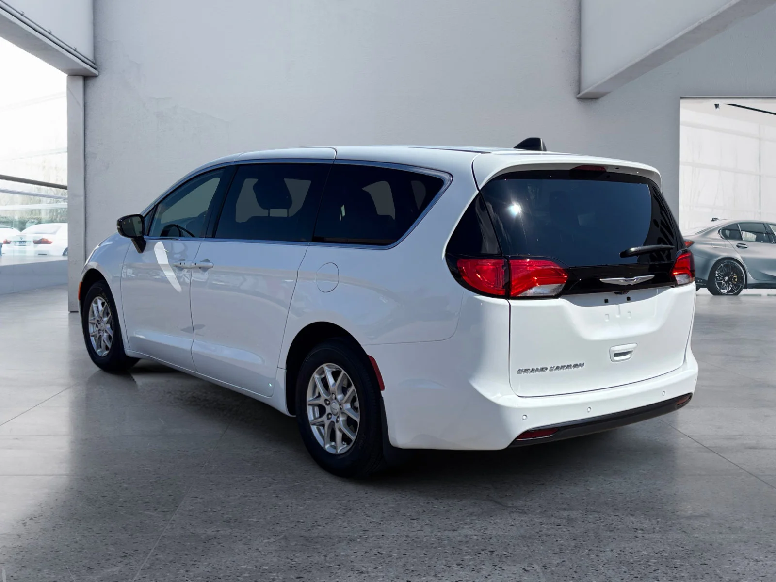 New 2027 Bright White Chrysler SXT image 3
