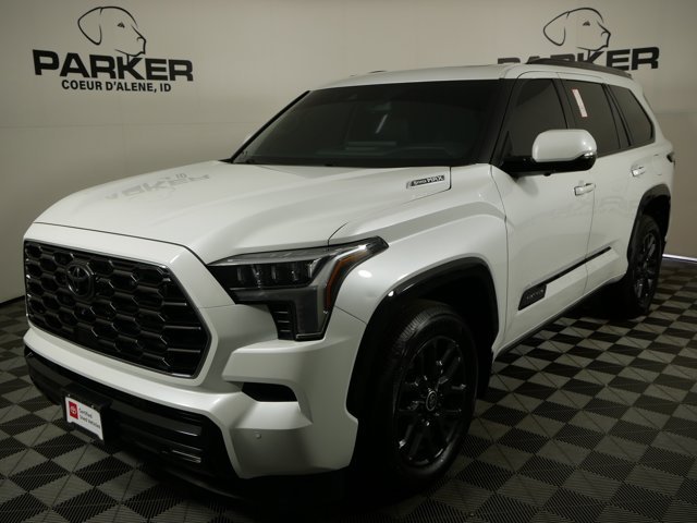 2024 Toyota Sequoia Platinum 4WD i-FORCE MAX Hybrid's photo