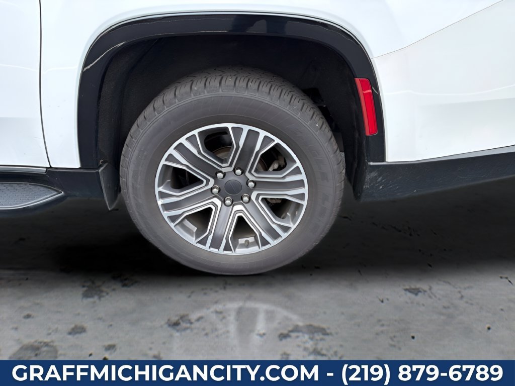 Used 2024  Jeep Series II image 31