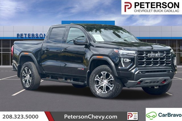 2025 GMC Canyon AT4