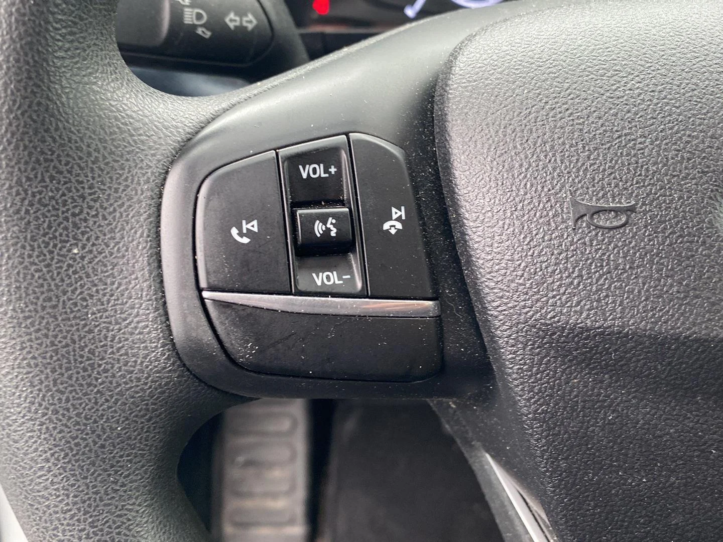 Used 2022 Cactus Green / Gray Ford XL image 13