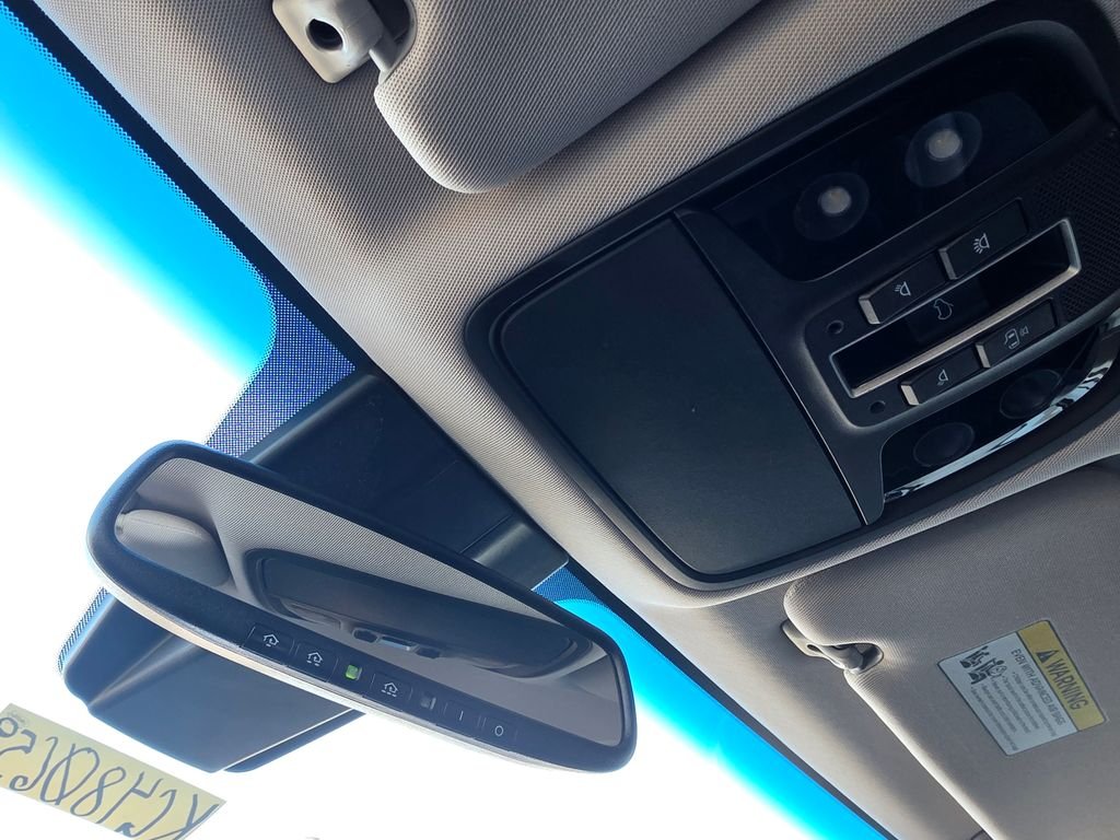 Used 2019 Silver Kia EX image 35