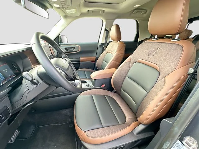 New 2026 Gray Metallic Ford Outer Banks image 15