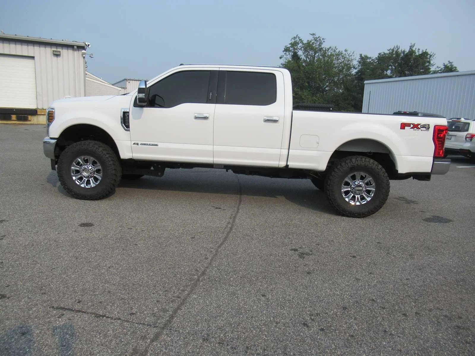 Used 2019 Oxford White Ford XLT image 8