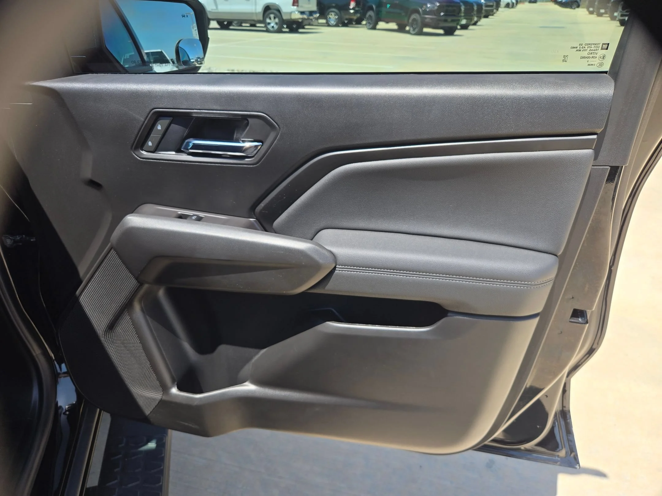 Used 2025 Black Chevrolet LT image 26