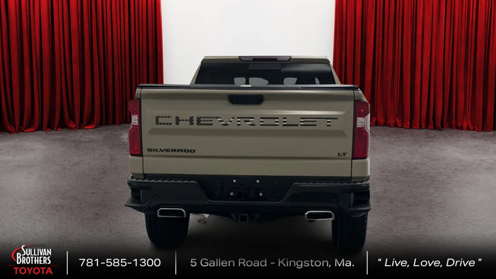 Used 2022 Beige Chevrolet LT Trail Boss image 6