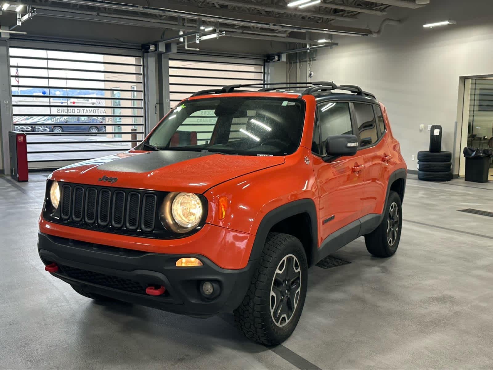 2016 Jeep Renegade Trailhawk - Photo 12