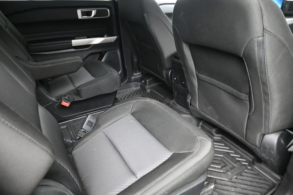 Certified Used 2023 Gray Ford XLT image 10