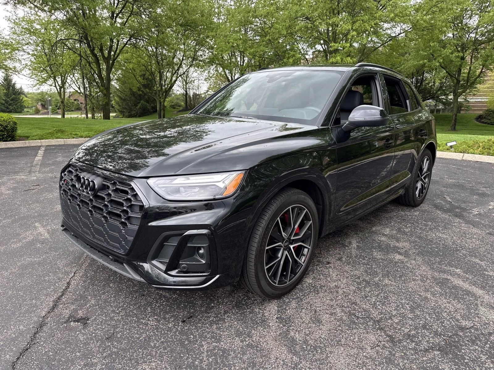 2023 Audi SQ5 Premium Plus's photo