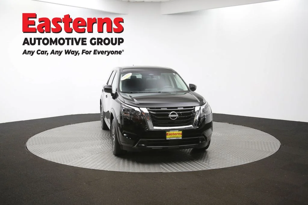 Used 2024 Black Nissan S image 51