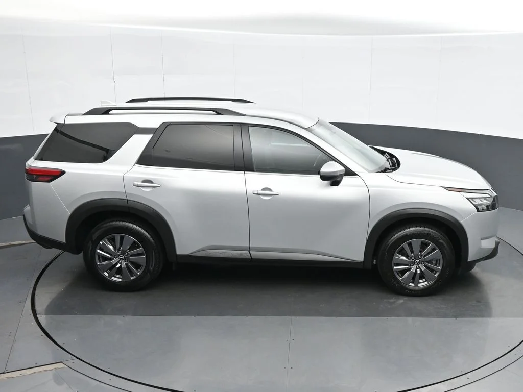 Used 2025 Silver Nissan SV image 23