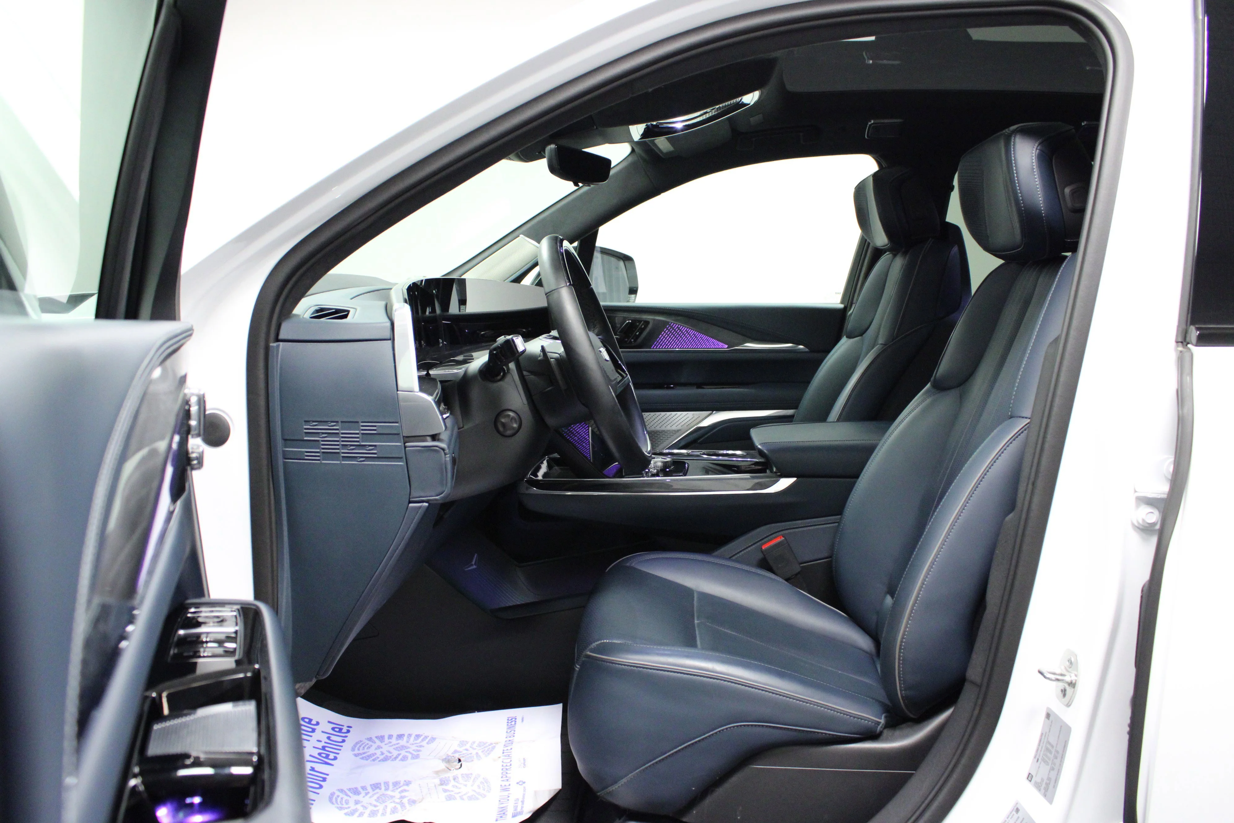 Used 2025 Summit White Cadillac Luxury 2 image 12
