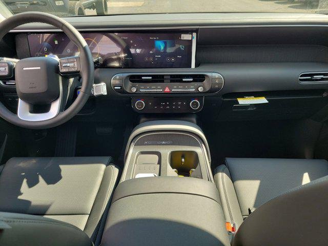 New 2026 Titan Charcoal Pearl Hyundai SEL AWD image 9