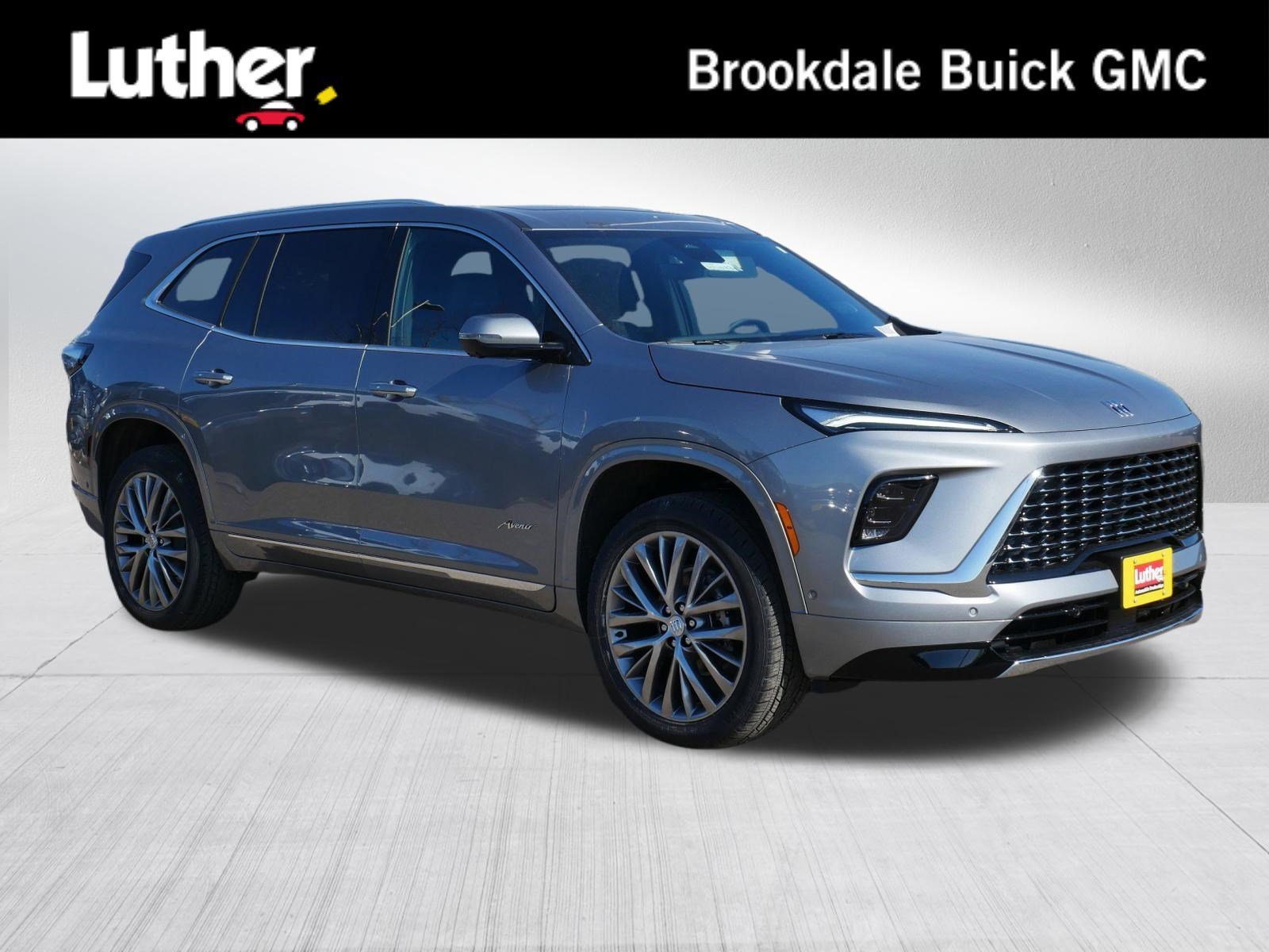 2026 Buick Enclave Avenir AWD's photo