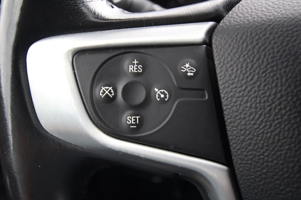 Used 2020 Gray GMC SLT image 20