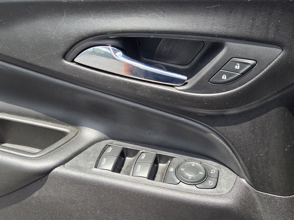 Used 2019 Blue Chevrolet LT image 19