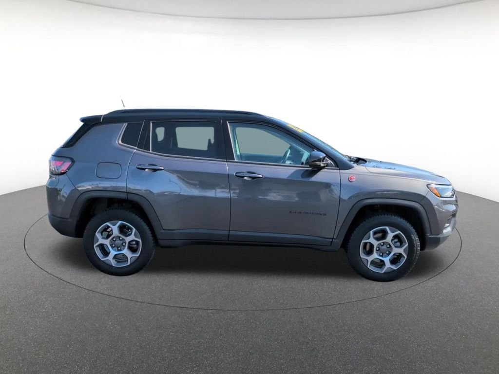 Certified Used 2022 Gray Jeep Trailhawk image 4
