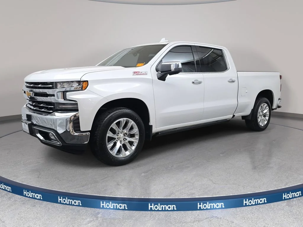 Used 2020 Iridescent Pearl Tricoat Chevrolet LTZ image 1