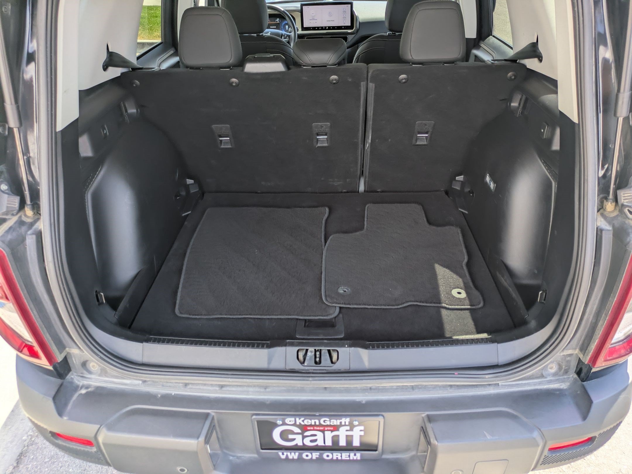 Used 2025 Shadow Black Ford Big Bend image 29