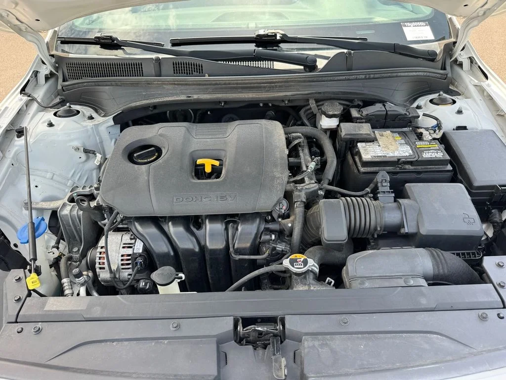 Used 2020 White Kia FE image 14