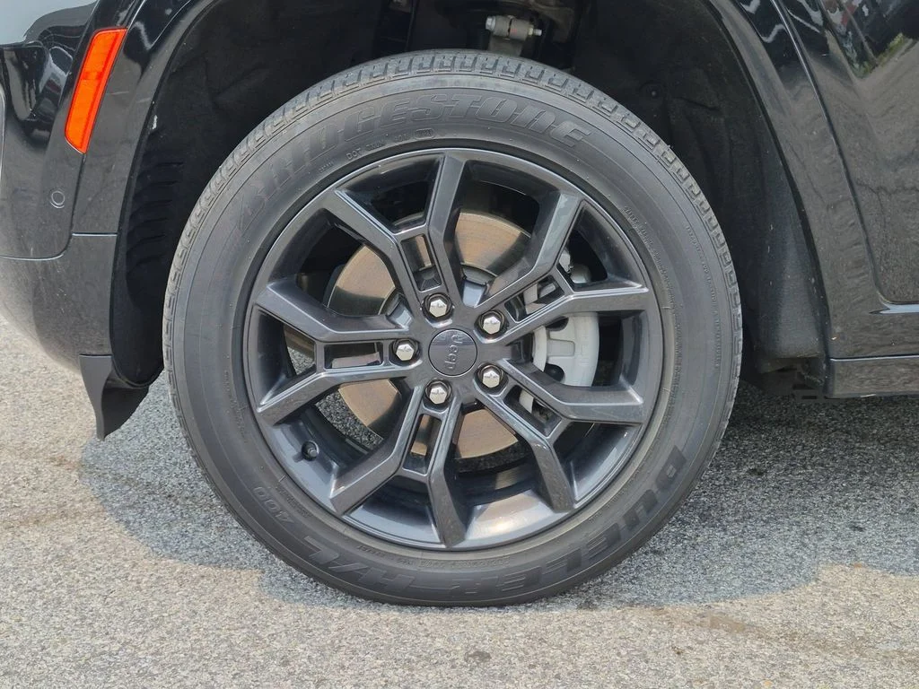 Used 2023 Black Jeep 4xe image 33