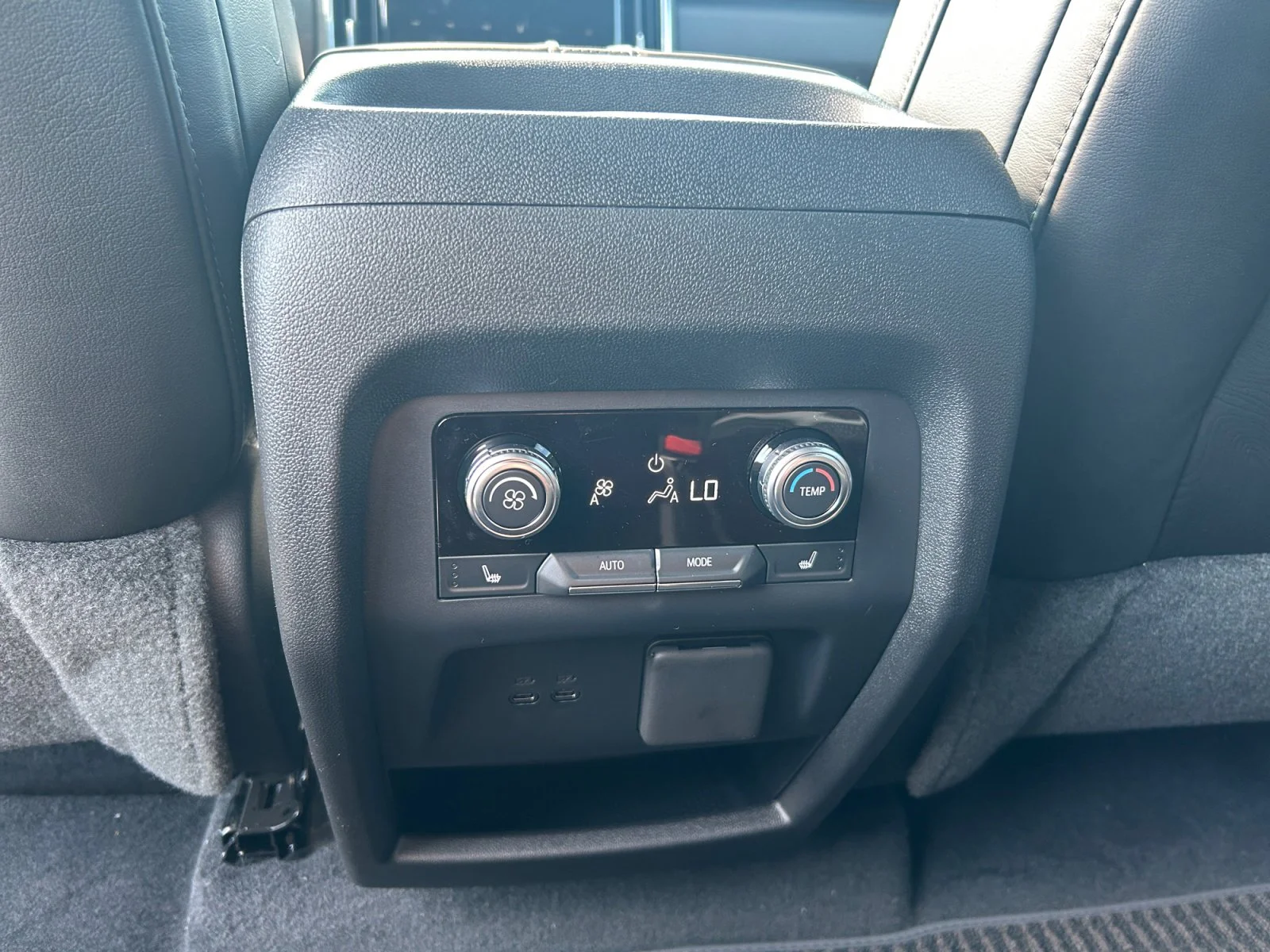 New 2026 Summit White GMC Denali Ultimate AWD image 21
