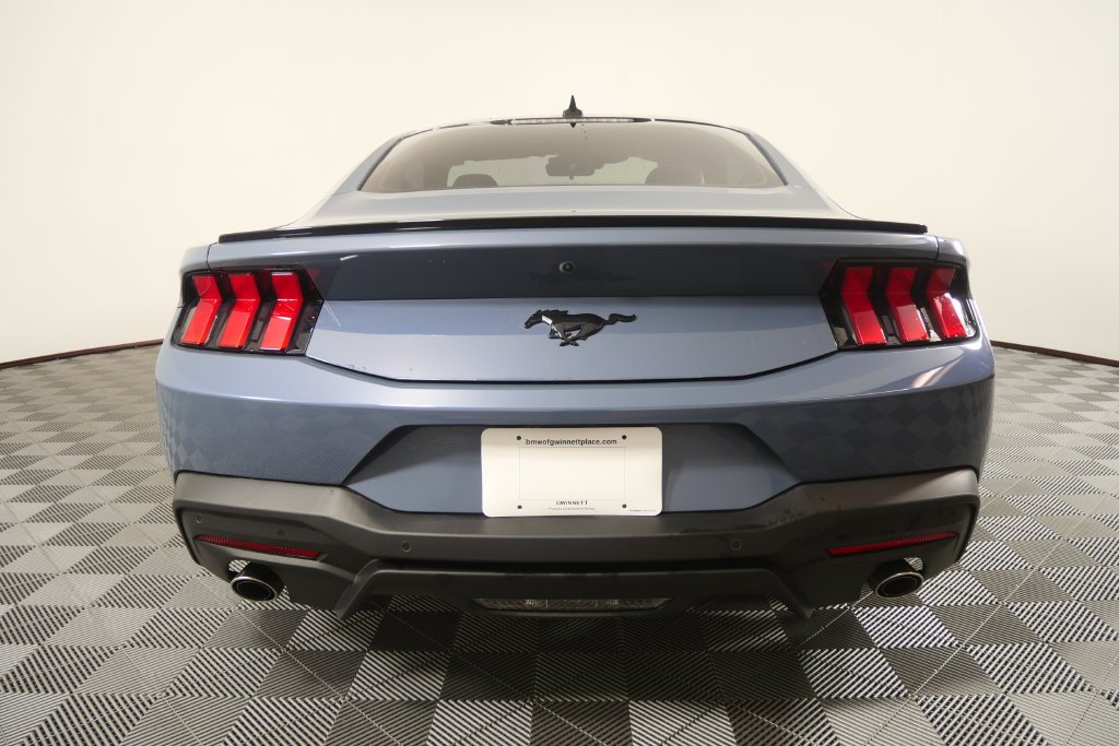 Used 2025 Vapor Blue Ford EcoBoost image 7