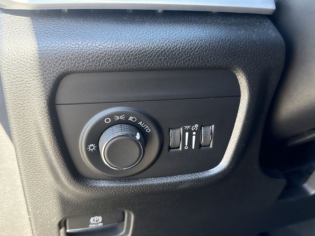2025 Jeep Grand Cherokee L Laredo - Photo 19