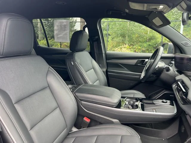 Used 2025 Moonstone Buick Preferred image 19
