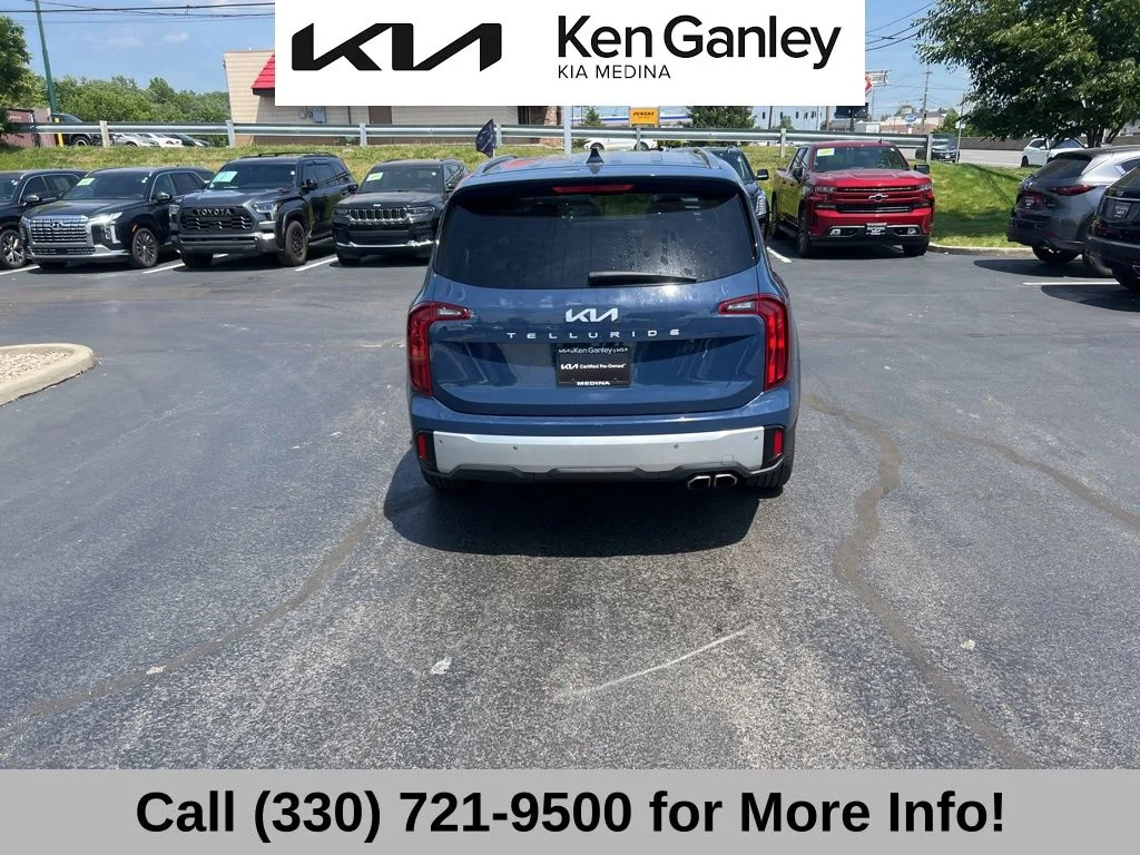 Used 2024 Black Kia S image 12