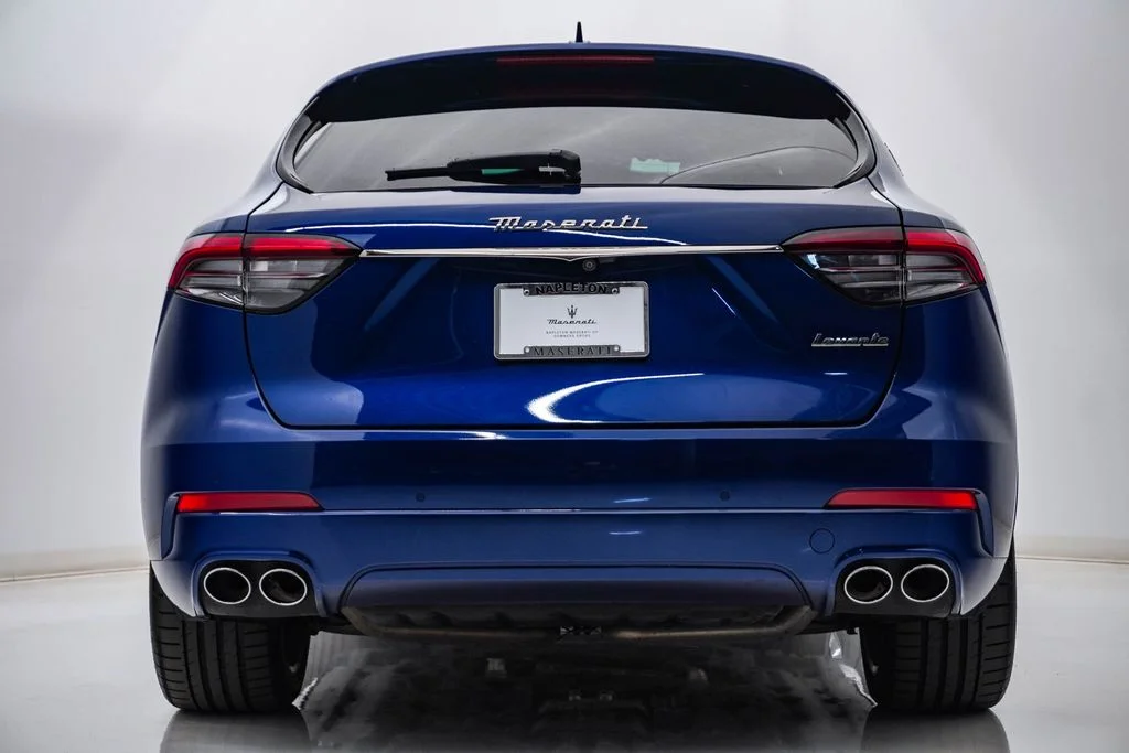 Certified Used 2024 Blu Emozione Metallic Maserati GT image 7