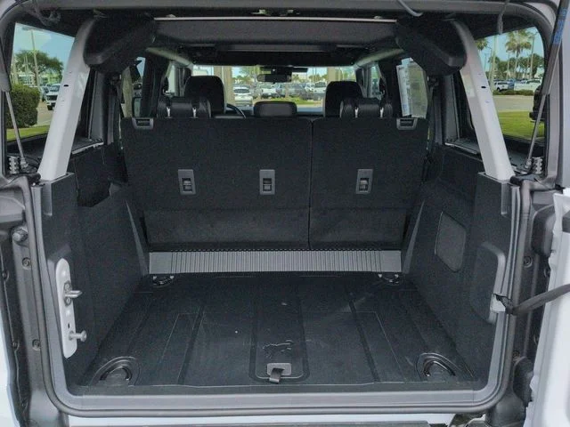New 2026 Oxford White Ford Badlands® image 13