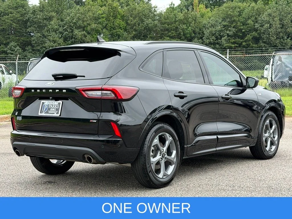 Used 2023 Black Ford ST-Line image 2