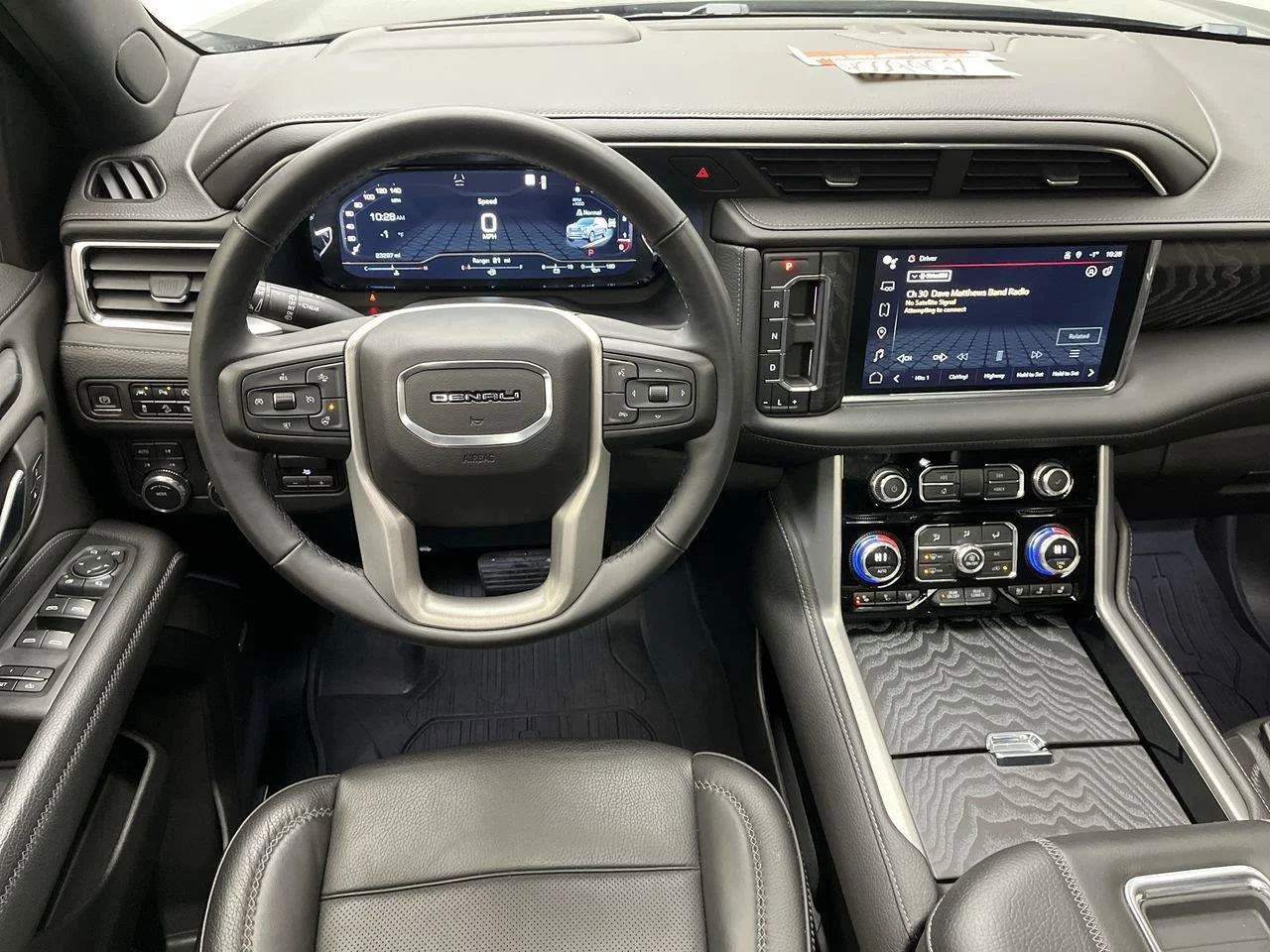 2023 GMC Yukon Denali - Photo 13