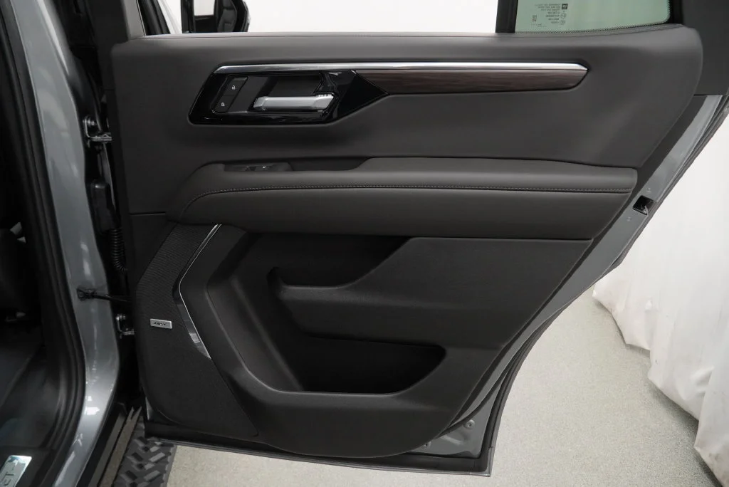 New 2026 Sterling Gray Metallic Chevrolet Z71 image 28