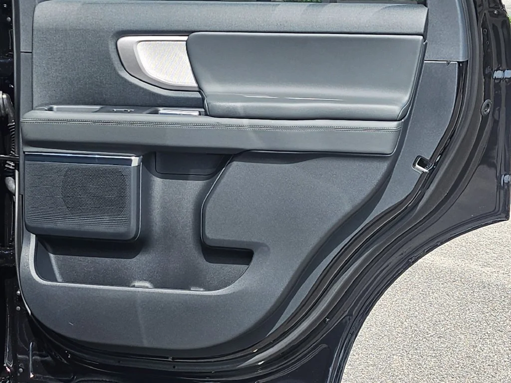 New 2027 Black Ford Active image 37
