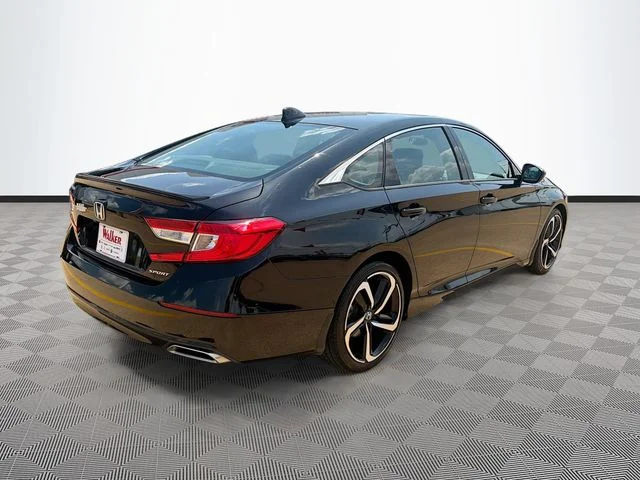 Used 2022 Black Honda Sport image 7