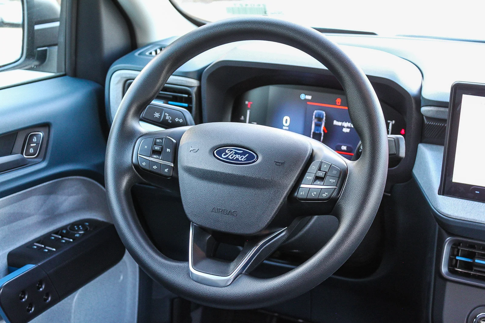 New 2026 Oxford White Ford XLT image 18
