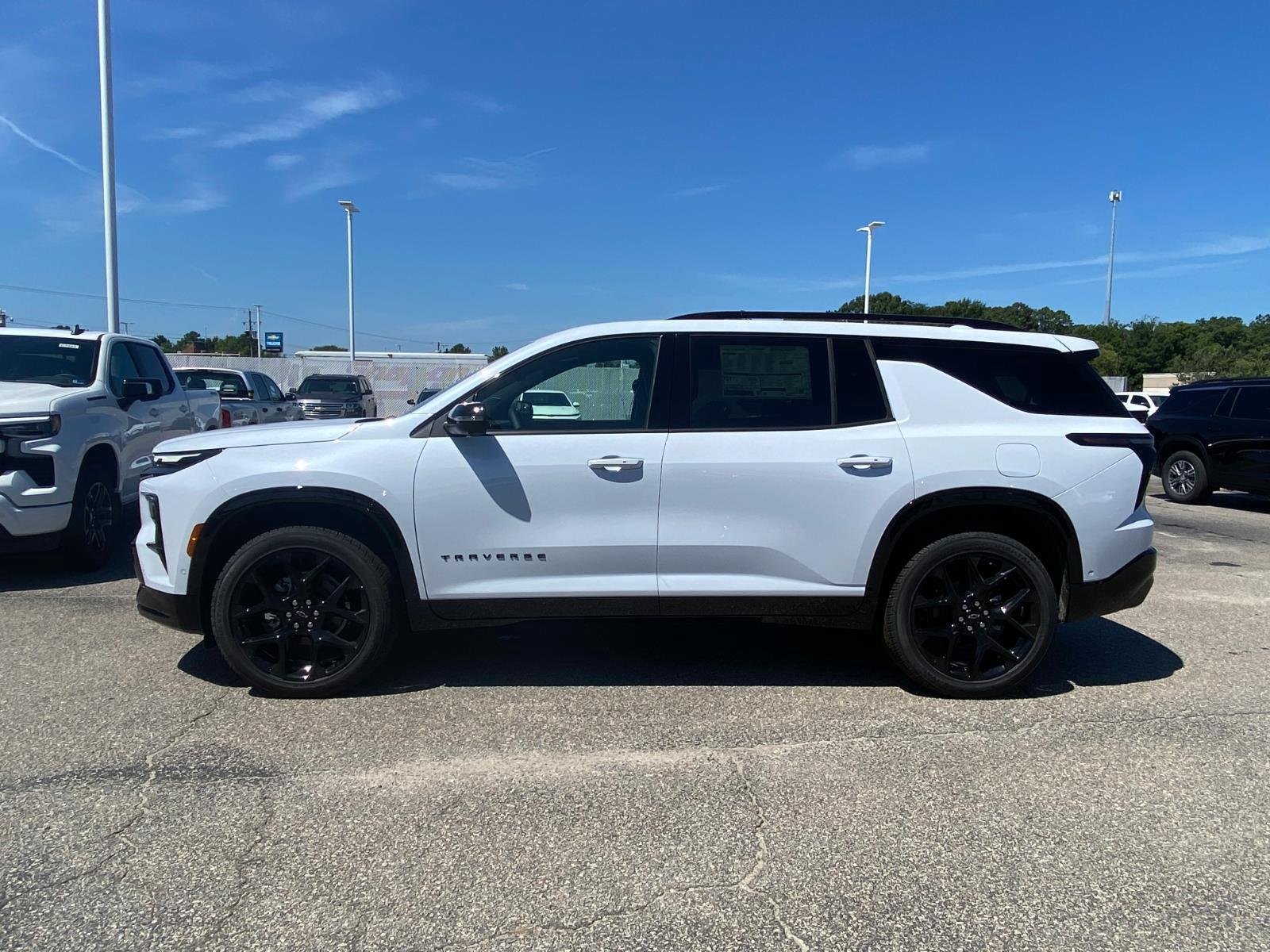 2026 Chevrolet Traverse RS - Photo 3