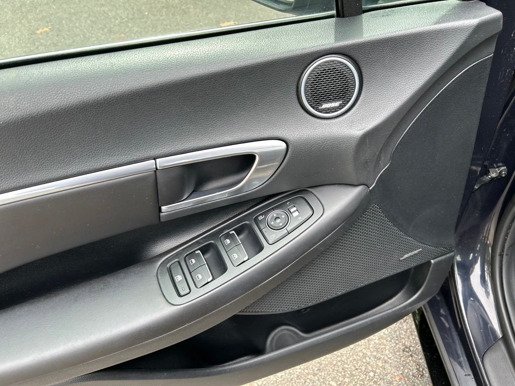 Used 2023 Blue Hyundai SEL image 14