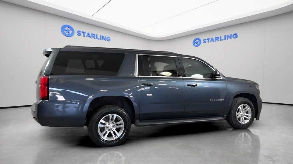 Used 2019 SHADOW GRAY METALLIC Chevrolet LT image 10