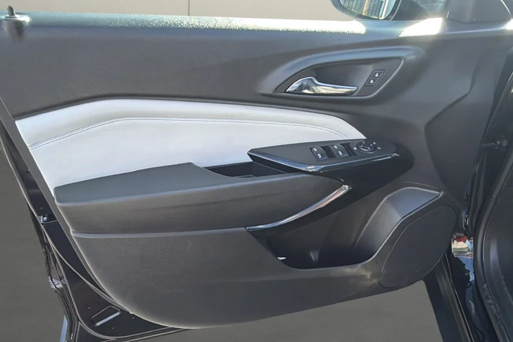 Used 2024 Mosaic Black Metallic Chevrolet LT image 15