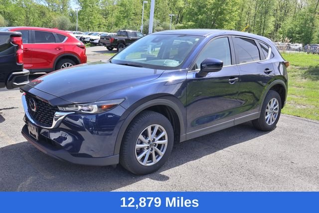 2023 Mazda CX-5 S Preferred package Auto AWD's photo