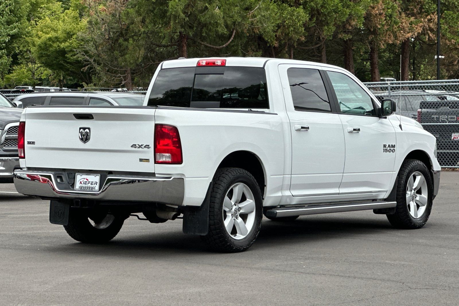 Used 2018 White Ram SLT image 4