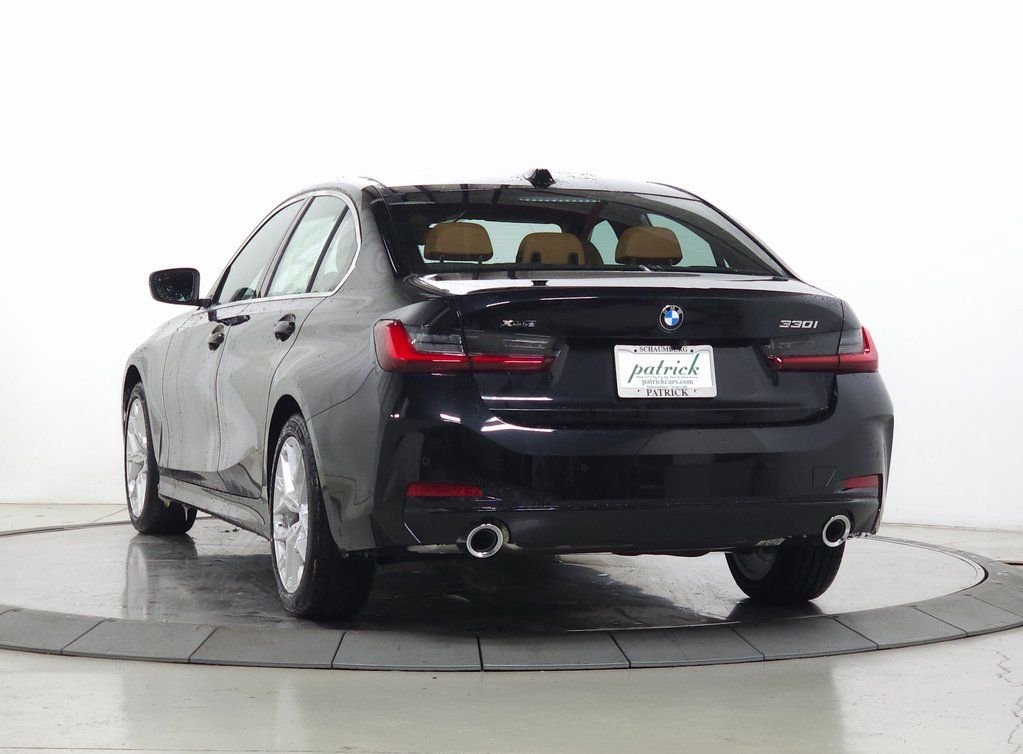 Used 2026 Black Sapphire Metallic BMW 330i xDrive image 5